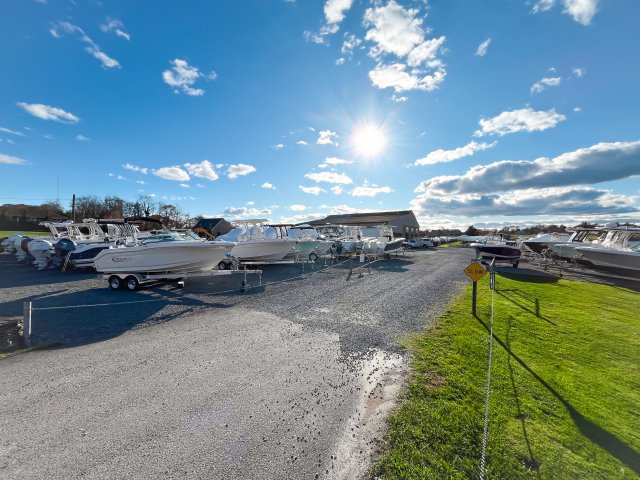 Don's Marine Inc. is a Robalo boat dealership located in Tiverton, RI