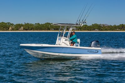 2025 R206 Cayman Running in Ocean Front Port View