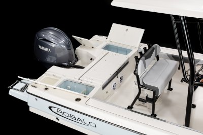 2027 226 Cayman Transom Storage