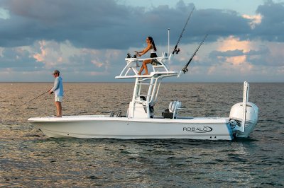 2027 246 Cayman Sky Deck Fishing