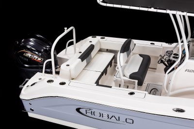 2027 R202 EX Transom Seating