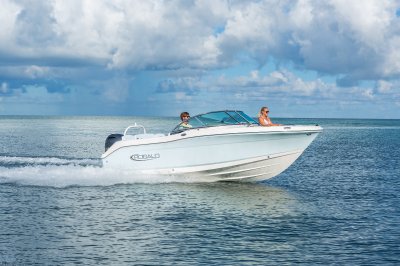 2025 R207 Running in Ocean