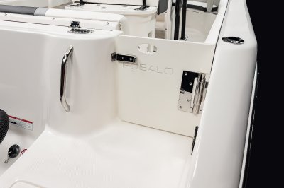 2025 R222 Transom Gate Closed