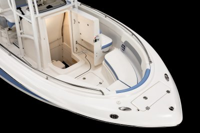 Robalo R222EX Console Head