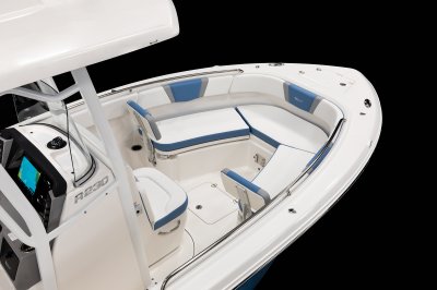 2027 R230 Bow Seating