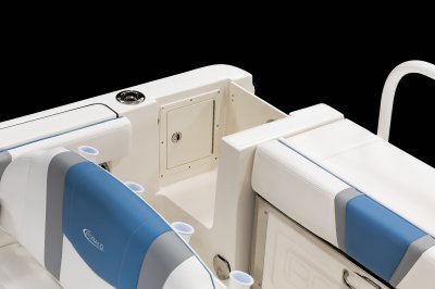 2027 R230 Transom Gate