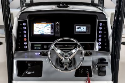 2025 R232EX Helm Dash