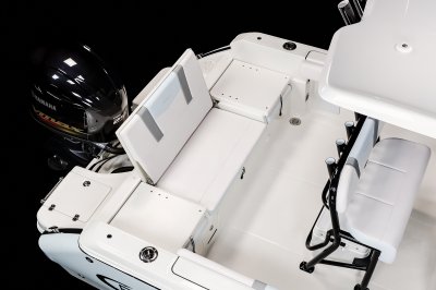 2025 R232EX Transom Walk-Through