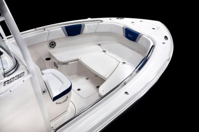 2027 R232 EX Bow Casting Deck