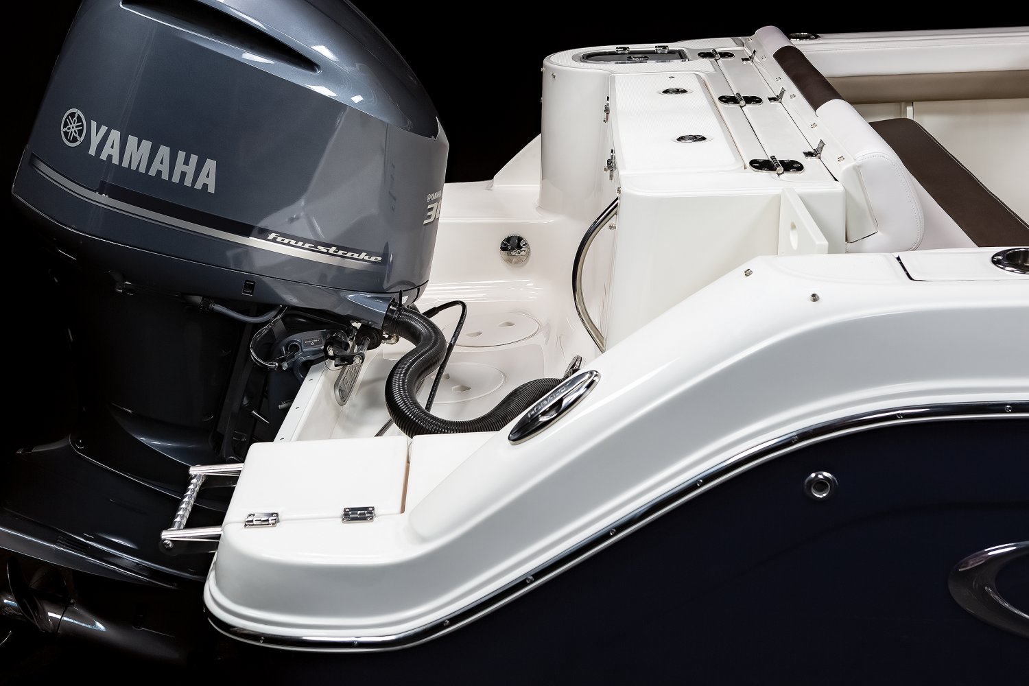 2020 Robalo 247 Dual Console - Gallery