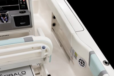 2025 R250 Rod Storage Starboard