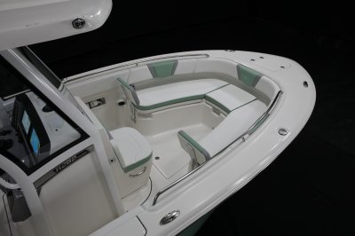 2027 R252 EX Bow Seating