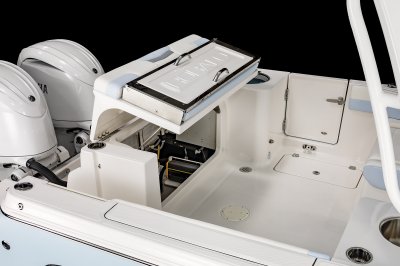 2025 R257 Transom Utility Access