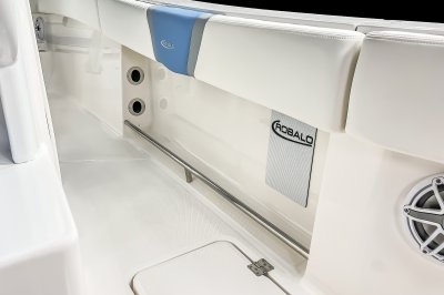 2025 R270 Starboard Rod Storage