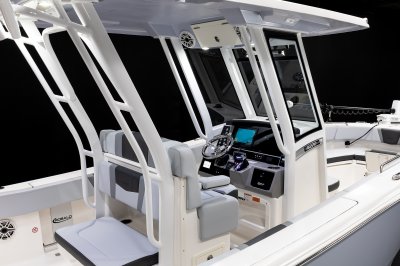2027 R270 Helm Station