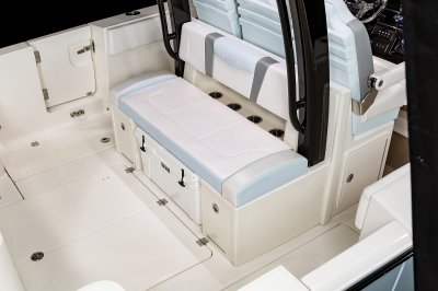 2025 R360 Aft-Facing Bench Seat