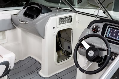 23 Surf - Console Storage